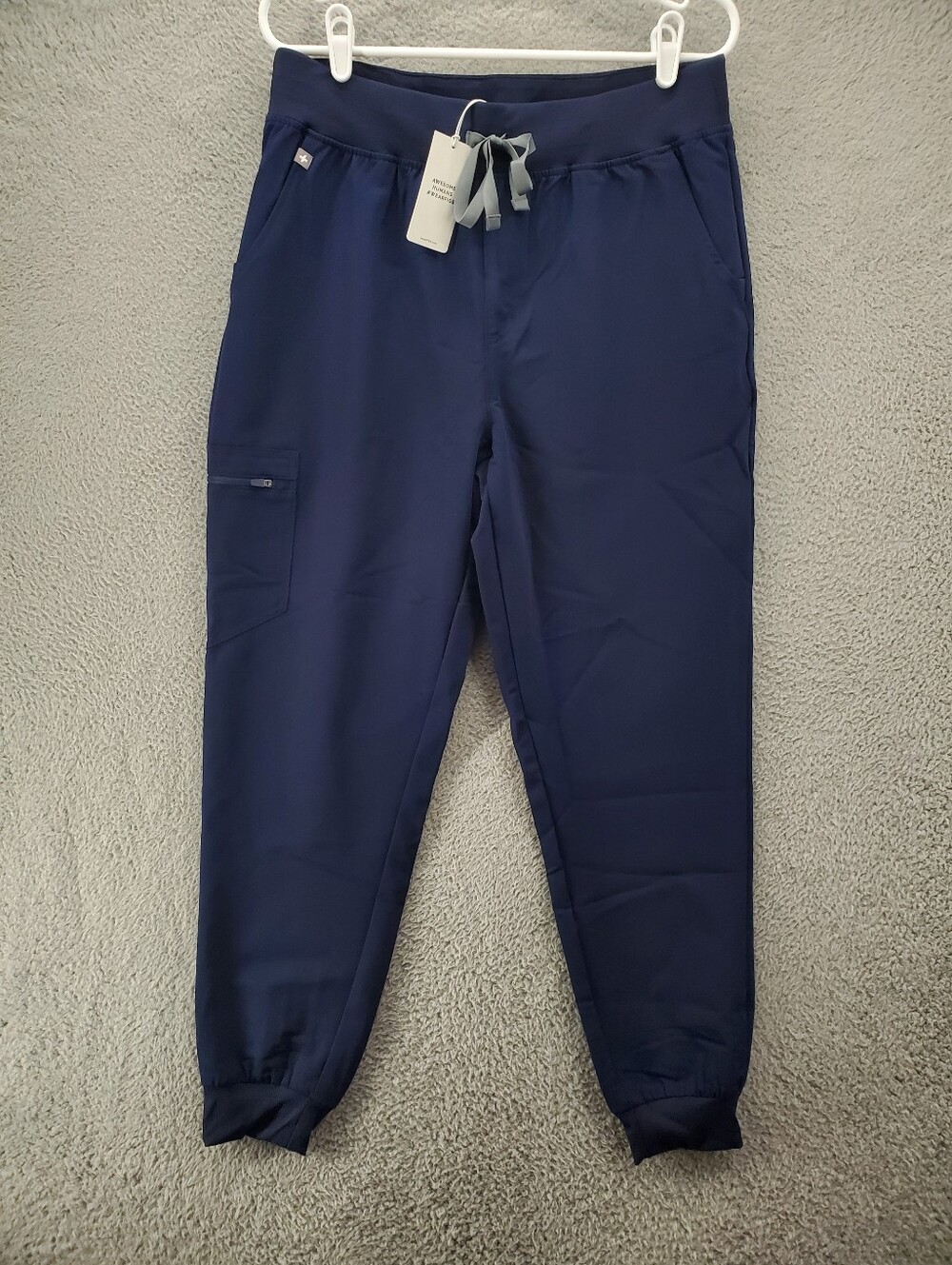Figs Zamora High Waisted Jogger Scrub Pants Size Large Regular Navy Blue NWT